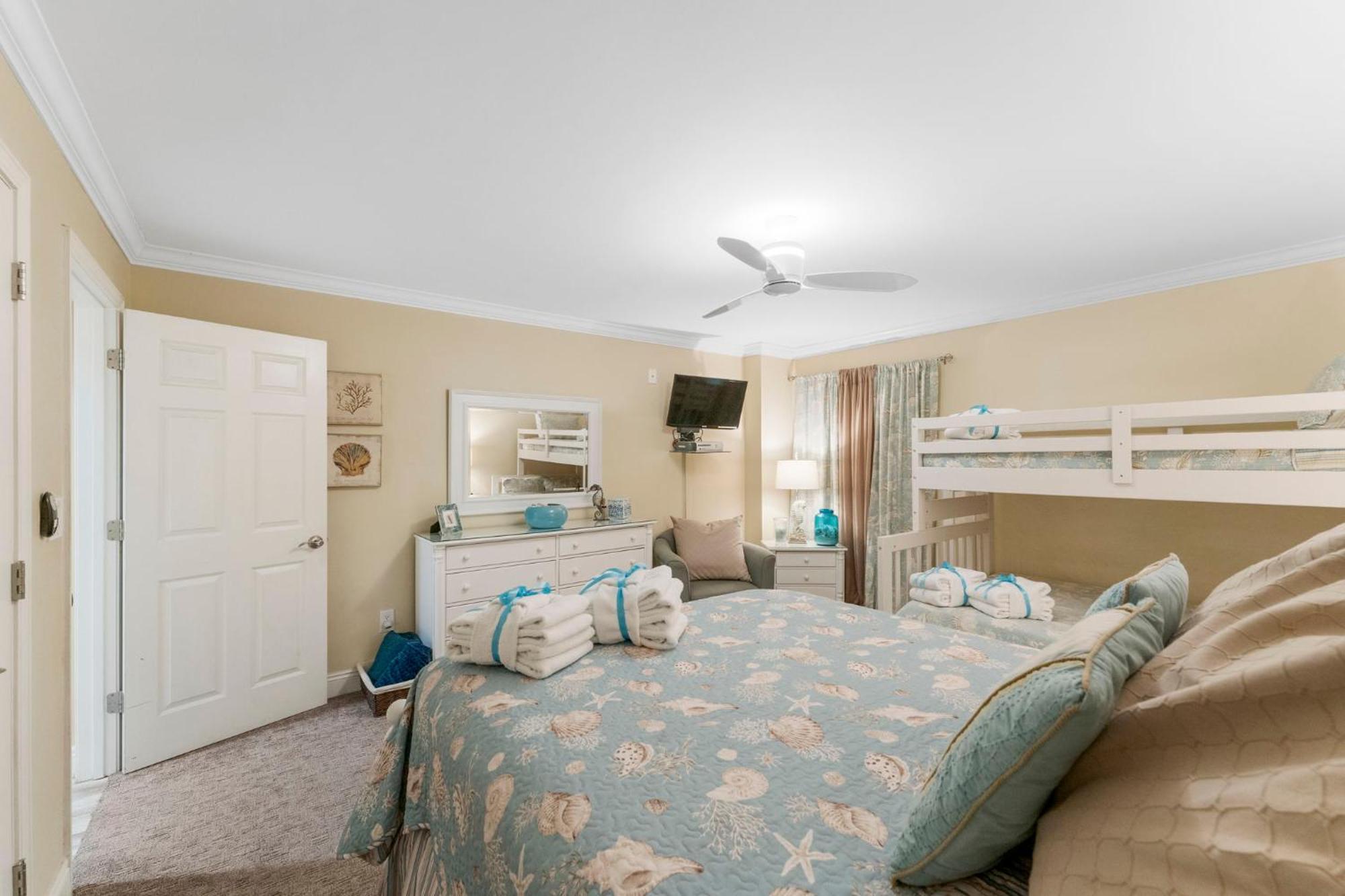 Stunning 2/2 Designer Condo W Coastal Appeal Right On The Gulf! Panama City Beach Zewnętrze zdjęcie